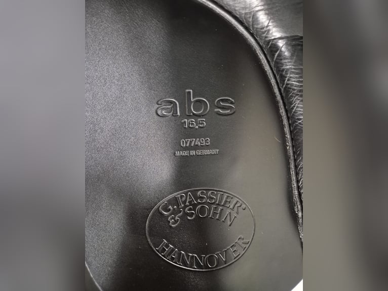 Passier ABS Dressur-Sattel 16,5" / 27,5 neuwertig