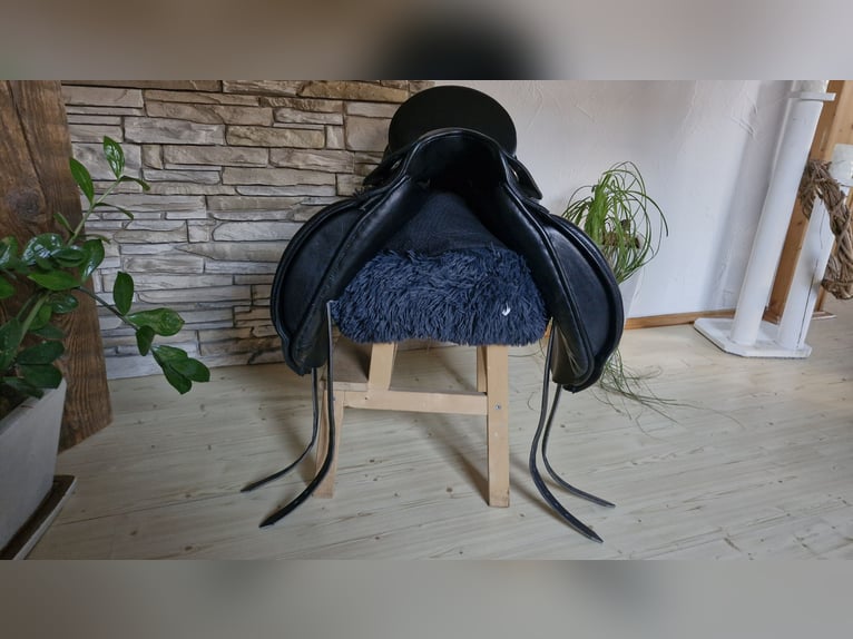 Passier Corona 2  17 Zoll  Lack/ Glitzer Mond am Keder