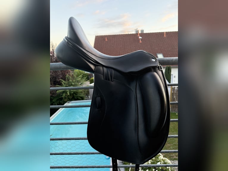 Patrick Saddlery Dressursattel