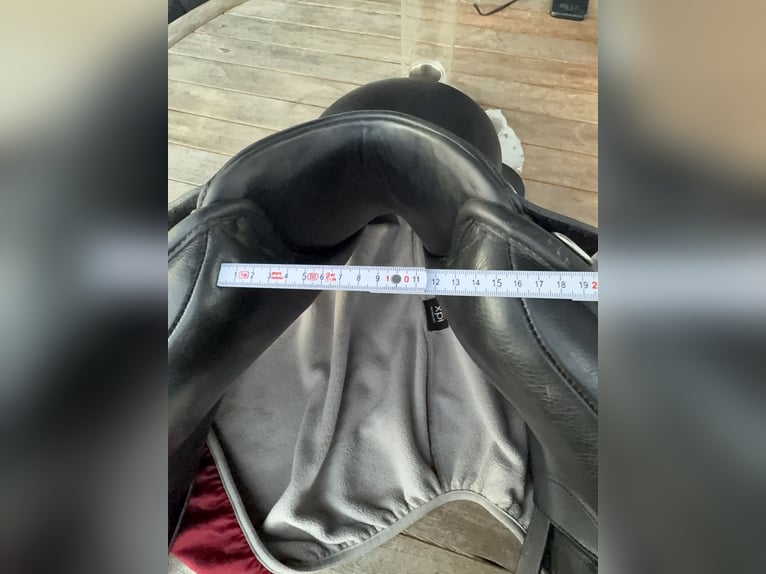 Patrick Saddlery Dressursattel
