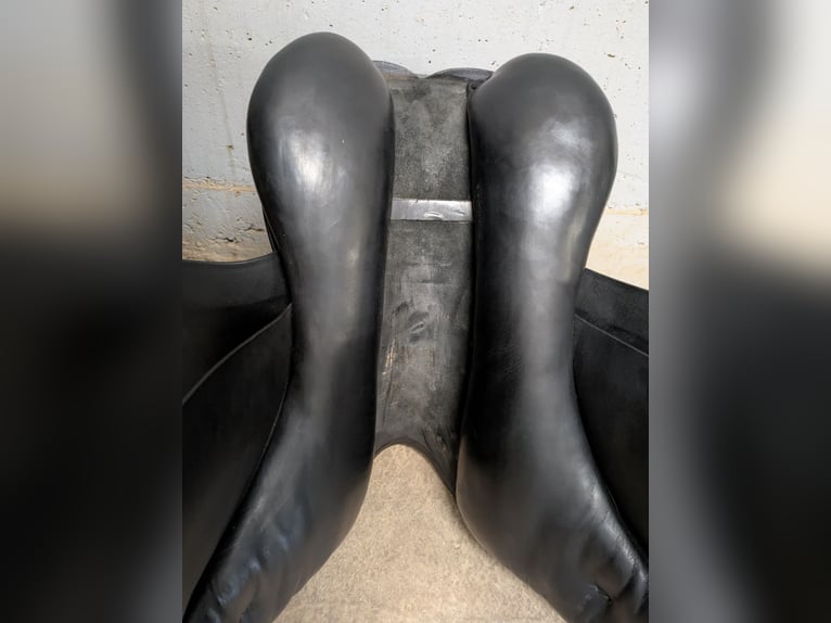 Prestige Hippos Dressage Dressursattel 