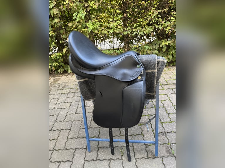 Prestige Roma Dressage