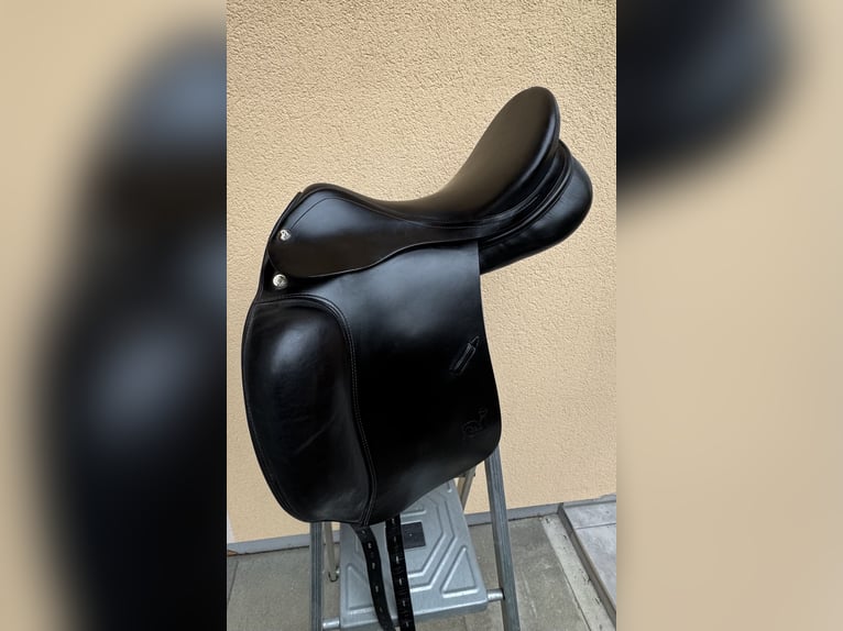 Prestige Top Dressage