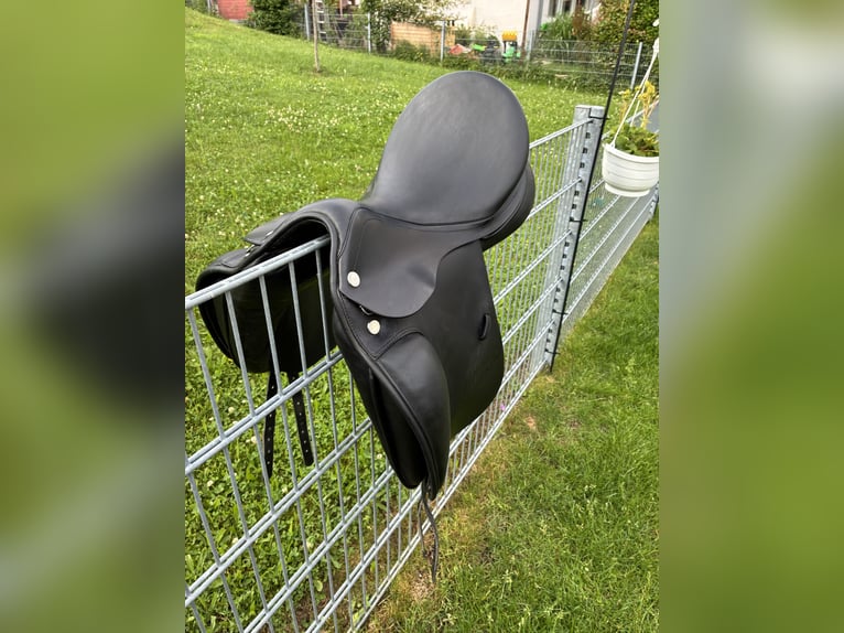 Prestige Top Dressage SP 17 Zoll
