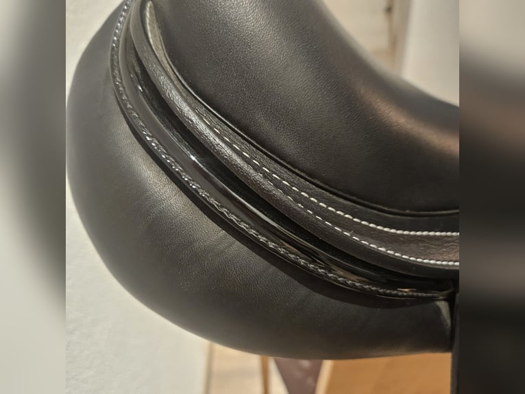 Prestige Venus Style 18 Dressur Sattel