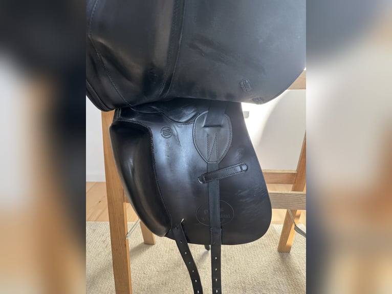 Prestige X-D2 Dressursattel (17S/M)- sehr guter Zustand