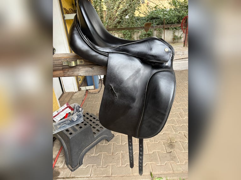 RESERVIERT!Dressursattel Otto Schuhmacher Profi Dynamic SF