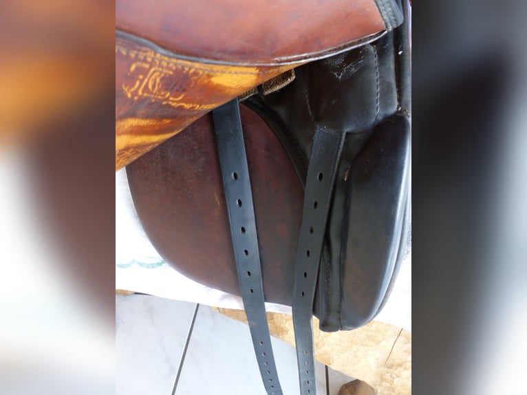 SALE!! Stübben DS Sattel Parzival,schwarz 17,5 Zoll