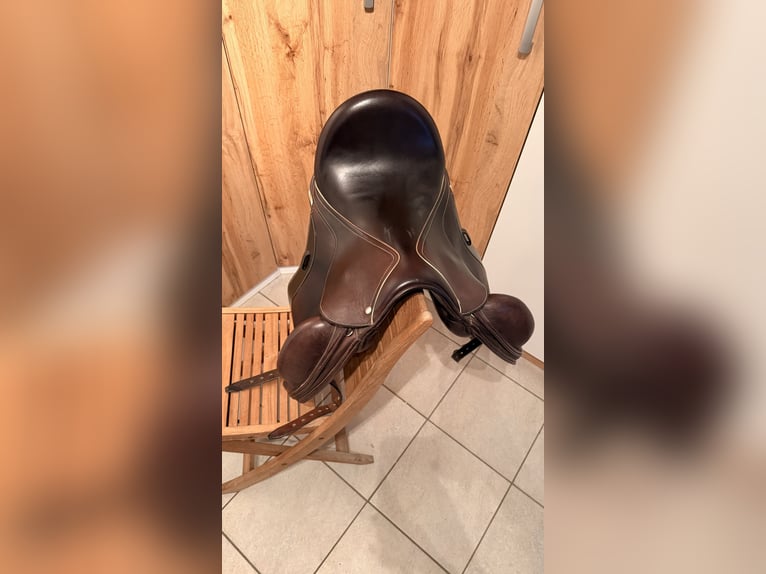 Schleese Sattel Modell Pro Light 0-RW 17