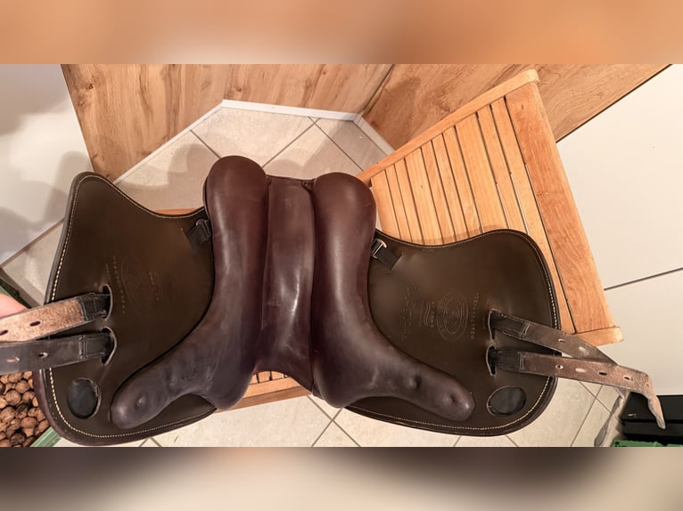 Schleese Sattel Modell Pro Light 0-RW 17