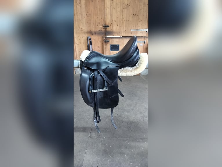 Sehr gepflegter Prestige ROMA Dressursattel