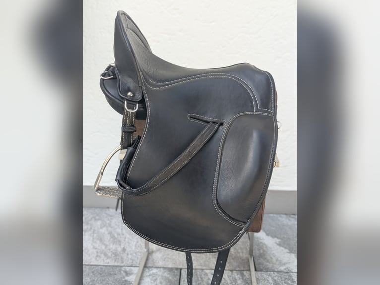 Signum Omega Classic Sondermodell Tulipa - Schwarz, 17,5 Zoll