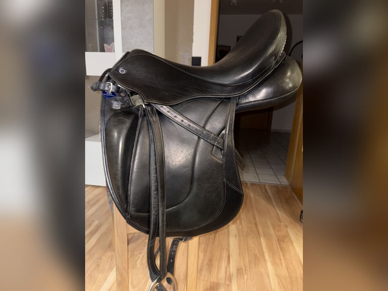 Stübben Centurion I Dressursattel 