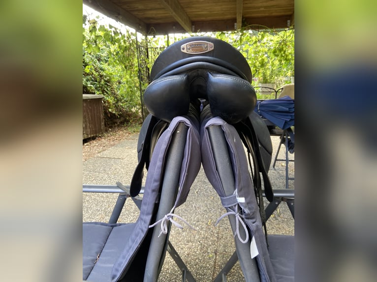 Stübben Dressursattel 16" Zoll