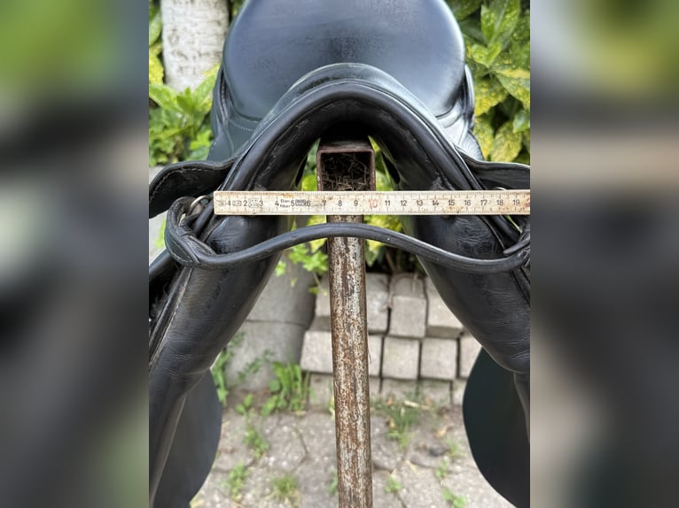 Stübben Tristan de Luxe Dressursattel 17 Zoll