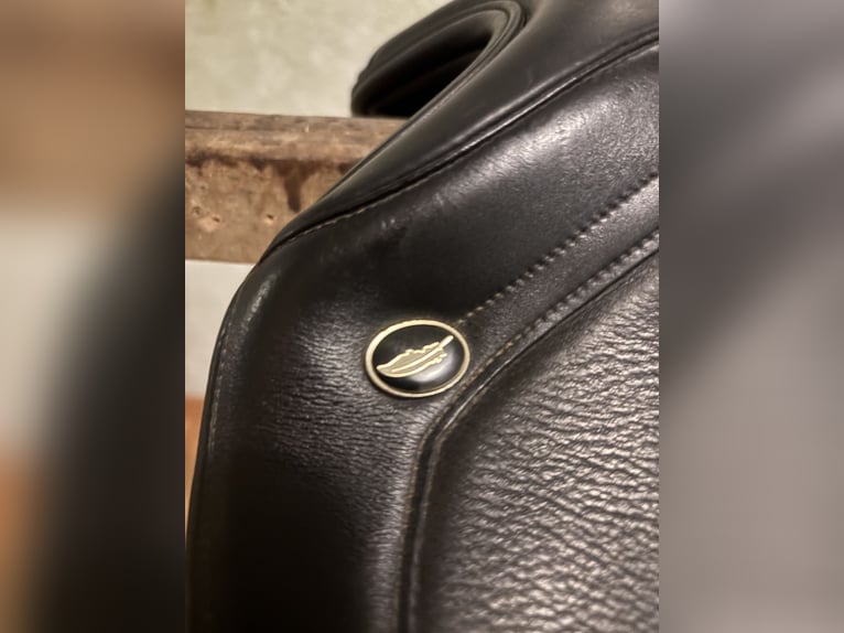 Verkaufe Dressursattel Hemano