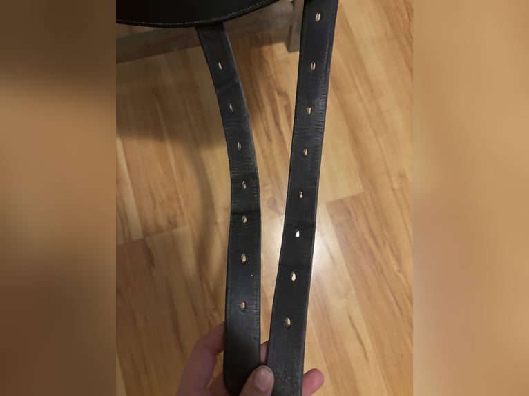 Verkaufe Dressursattel Hemano