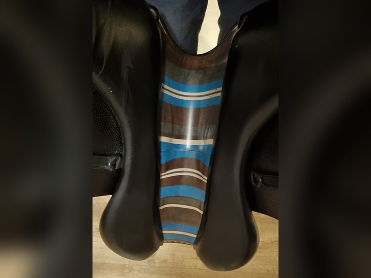 Voltaire Adelaide, Dressursattel, schwarz