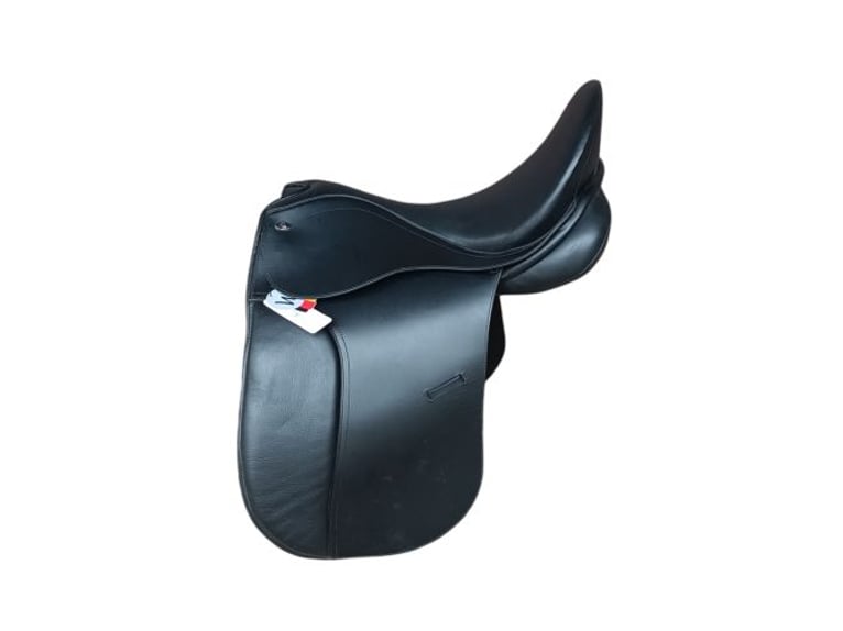 Waldhausen Dressursattel Comfort 17,5 Kammer 32cm = weit UVP 589,95€
