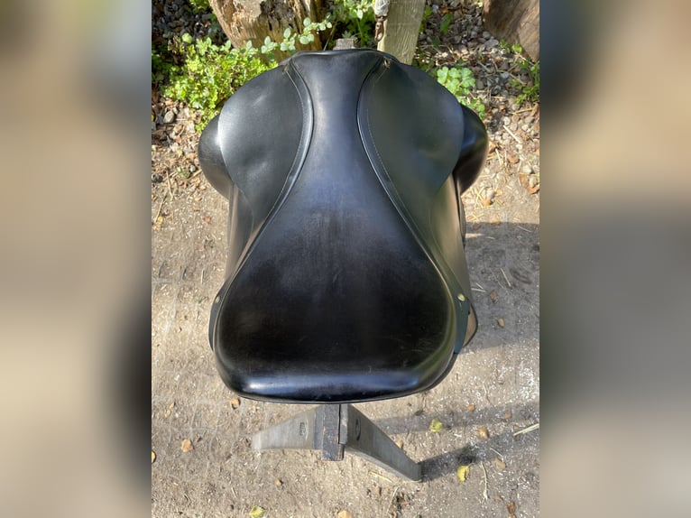 ASE Vario B13 Töltsattel Isländer