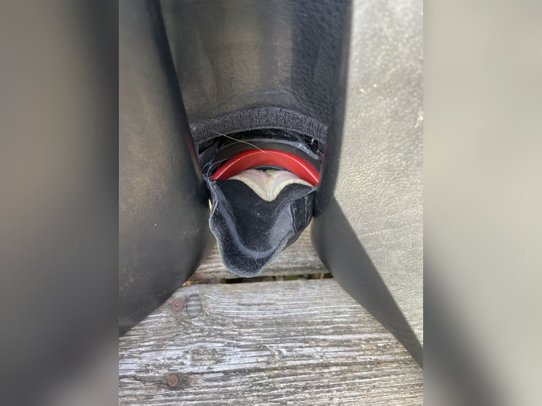 ASE Vario B13 Töltsattel Isländer