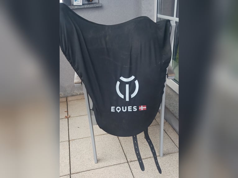 Eques  Sattel Champion 17" Wolle Topreiter