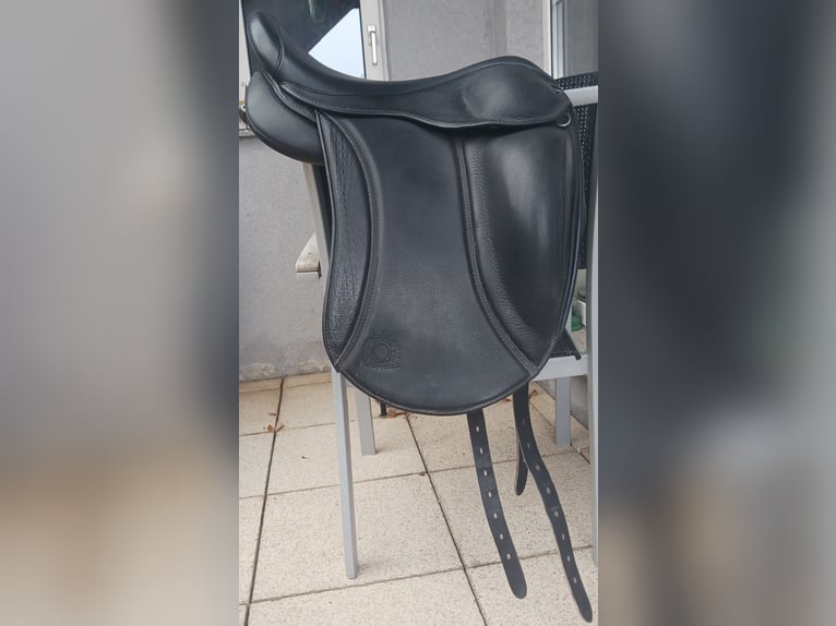 Eques  Sattel Champion 17" Wolle Topreiter