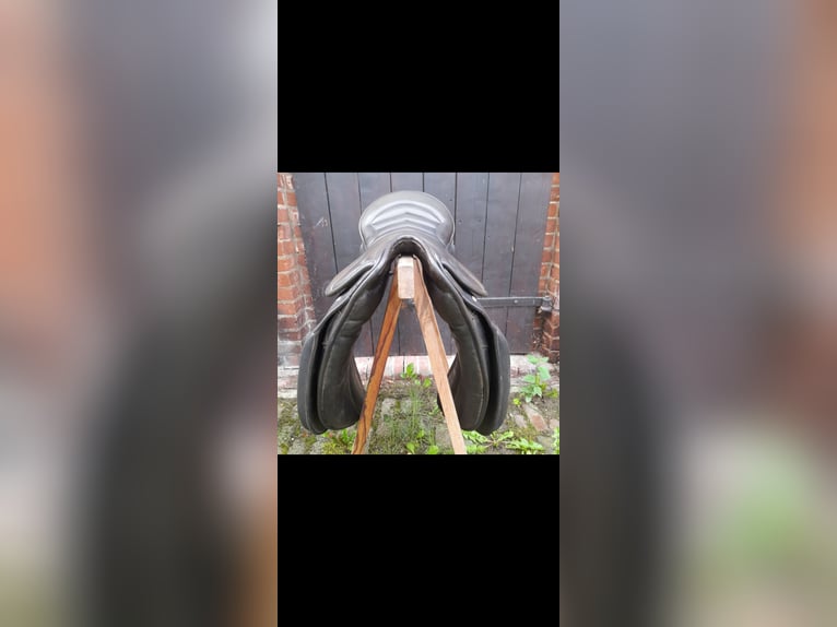 Gangpferdesattel, Töltsattel, Rippsattel, Islandsattel
