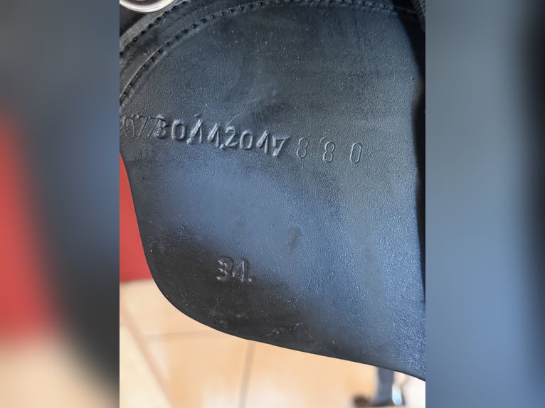 Hilbar Exklusiv De Luxe Anatomic Sattel, 17,5 Zoll