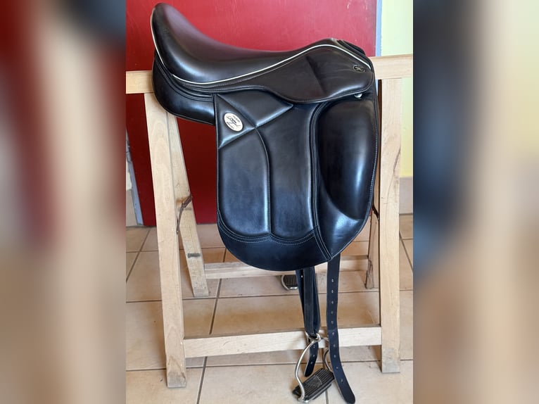 Hilbar Exklusiv De Luxe Anatomic Sattel, 17,5 Zoll