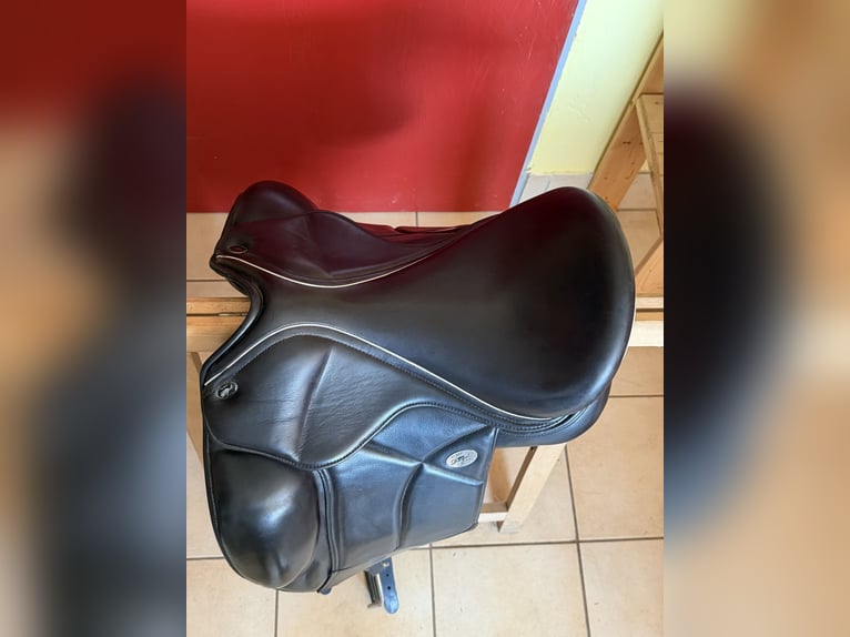 Hilbar Exklusiv De Luxe Anatomic Sattel, 17,5 Zoll