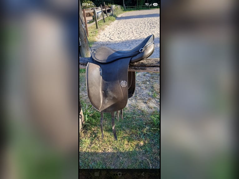 Hrimnir Pro Islandpferdesattel | 17,5 | W | Bj 2021