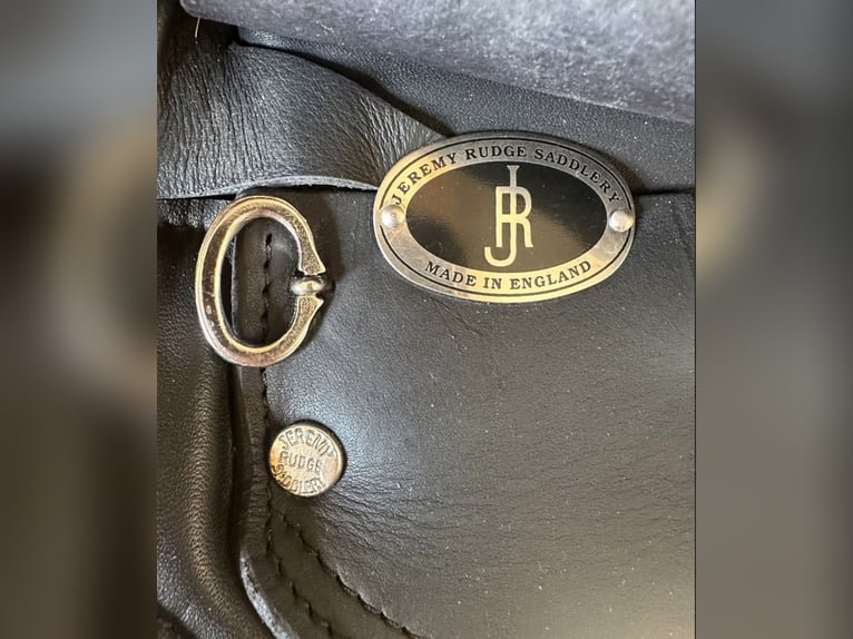 Kurzer Islandpferdesattel 40 cm,  17“ KW 34 Probeversand — Für breite Isländer — Töltsattel 