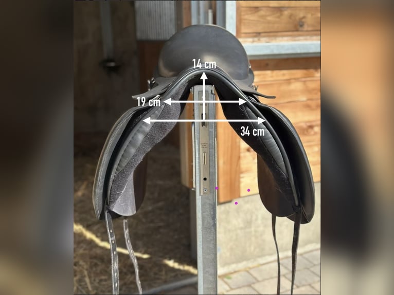 Kurzer Islandpferdesattel 40 cm,  17“ KW 34 Probeversand — Für breite Isländer — Töltsattel 