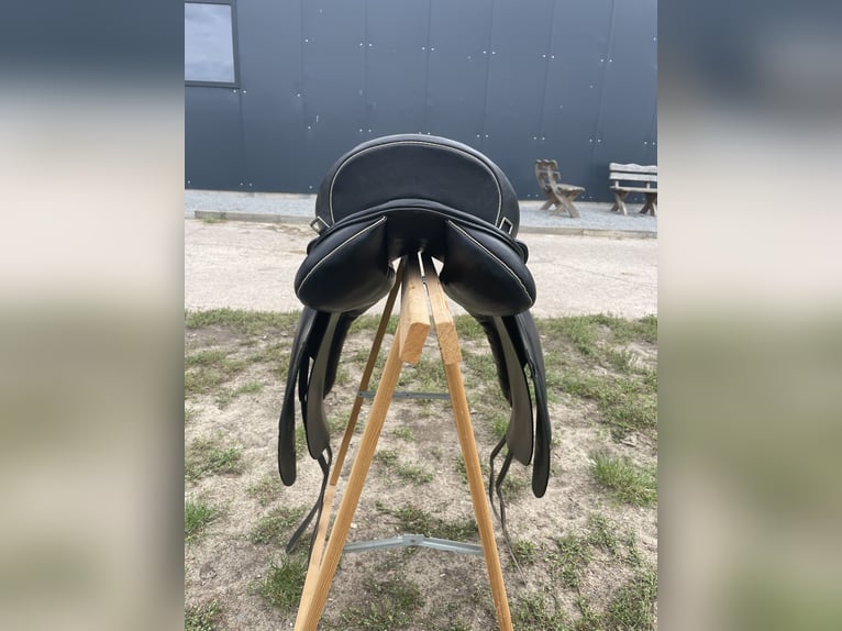 Kurzer Otto Schumacher Sattel für Islandpferde, Kleinpferde, Haflinger etc.