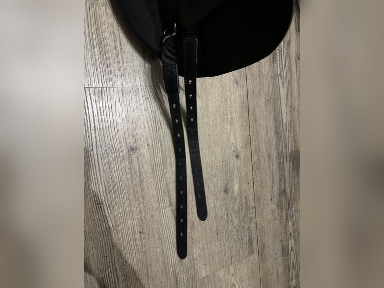 Sattel Isländer/Islandpferd Topreiter Titan Wolle 18 Zoll