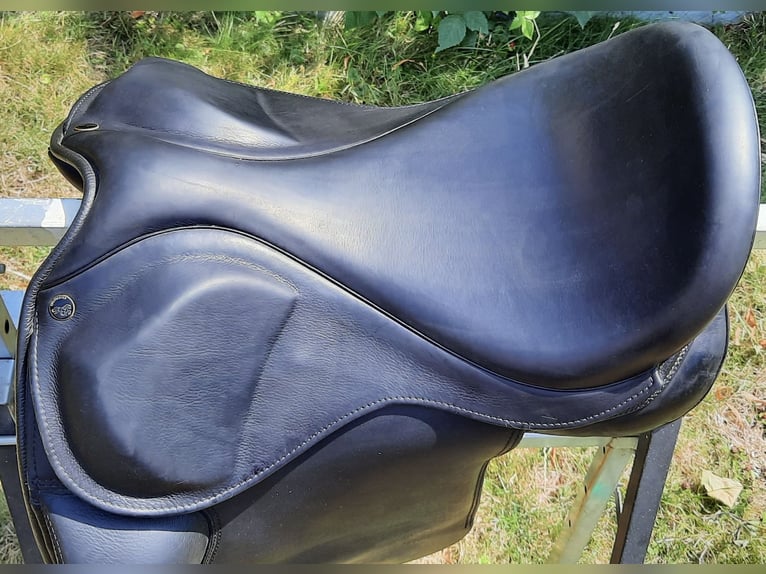 Sattel von Tölthester