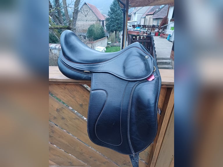 Sehr gepflegter PS Sattel Modell Vindur 17 Zoll 