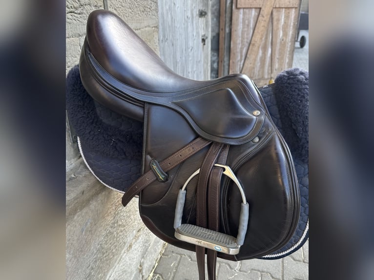 Amerigo Vega Jump Special braun 16“