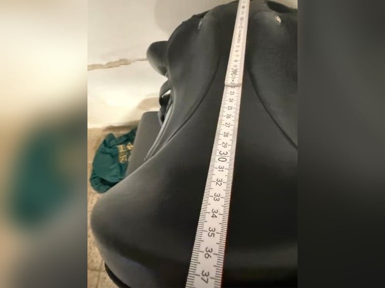 Hennig ASP Dressursattel 16 Zoll aus 09/2019, Monoblatt