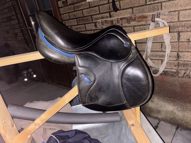 Ikonic Springsattel 16 zoll Ikonic Springsattel 16 zoll