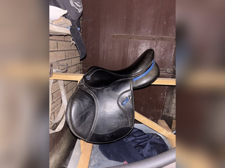 Ikonic Springsattel 16 zoll Ikonic Springsattel 16 zoll