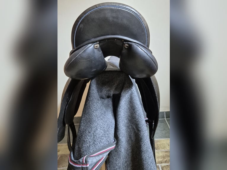Massimo Basso Pony Dressursattel 16" KW 32 - kurzer Ponysattel