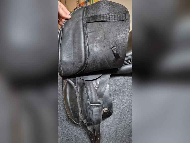 Massimo Basso Pony Dressursattel 16" KW 32 - kurzer Ponysattel