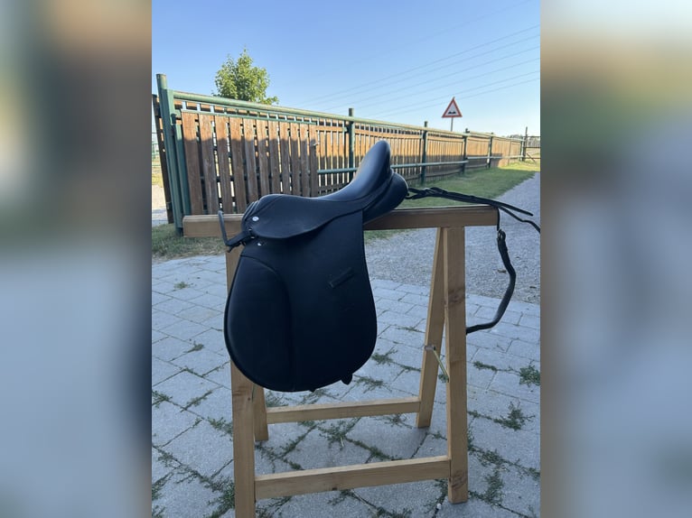 Pony Sattel inkl. Schweifriemen