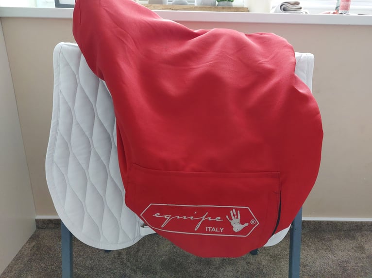 Springsattel 14,5 Equipe Rarity Grip Kissenlänge 38 cm Ponysattel TOP ZUSTAND