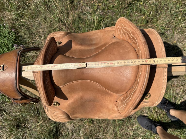 Barocksattel im Camargue Stil zum verlieben