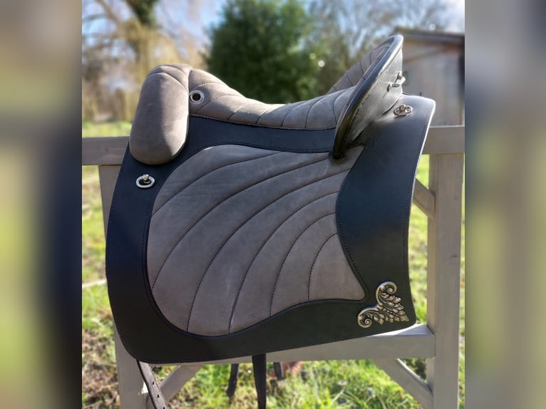 Deuber & Partner Espera – Barocksattel / Working Equitatio