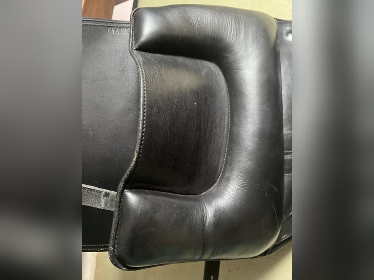 La Selle Masterpiece Sattel mit Lederbaum - 17 Zoll