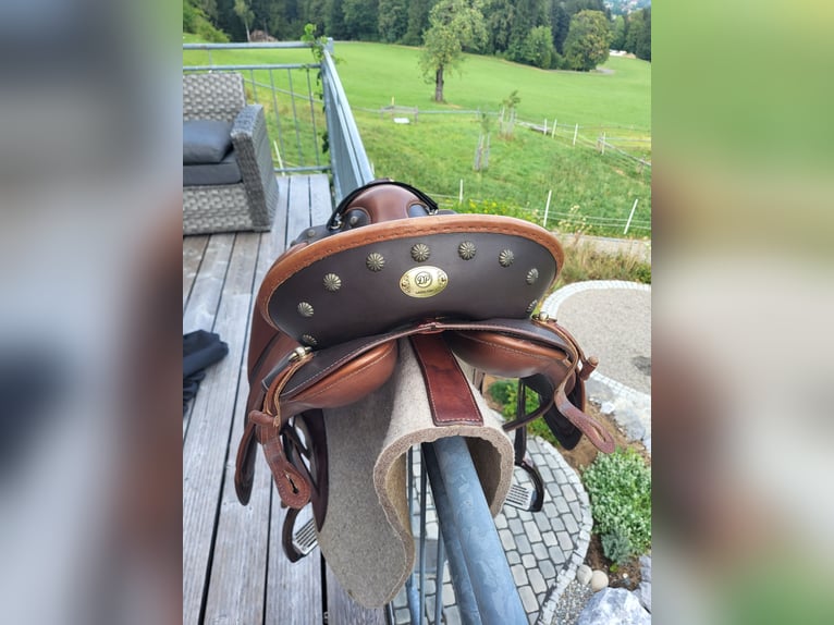 Sattel El Campo von Deuber und Partner